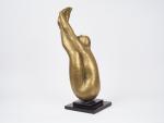 Pierre LAGENIE.
"nue"
Sculpture en bronze doré
Signée et numérotée 4/8 
H. 60...