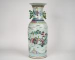 Chine, fin du XIXe siècle, 
Grand vase balustre en porcelaine...