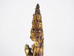 Chine,, XVII-XVIIIe siècle, 
Sujet en bronze doré représentant Avalokiteshvara à...