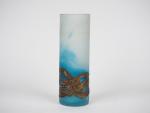 Vase XXème en verre sablé bicolore à décor d'incrustations de...