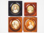 4 miniatures XXème, "portraits".
2 signées Renault
Dim. de 6,2 x 5,5...