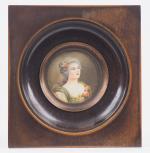 Miniature XXème "portrait de jeune femme à la rose".
Signée à...