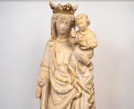 VIREBENT. 
"Vierge couronnée à l'enfant".
Grande sculpture en terre cuite 
H....