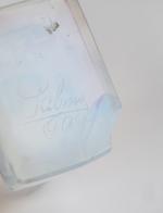SABINO.
"pigeon"
Sujet en verre opalescent
Signé
H. 12 x 10 cm
(égrenure à la...