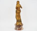 A. CARRIER BELLEUSE. "la Liseuse"Sculpture chryséléphantine en bronze doré et...