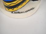 HENRIOT à Quimper. 
"Danseurs bretons"
Groupe en céramique signé Micheau- Vernez.
Dim....