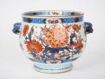 Chine XVIIIème siècle.
Petite vasque en porcelaine à décor "imari chinois"...