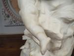 Auguste MOREAU. 
"Vénus et Cupidon". 
Grande sculpture en marbre blanc...
