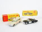 Lot de 2 miniatures Dinky Toys au 1/43e dont :...