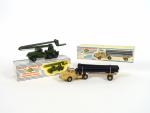 Lot de 2 miniatures Dinky Supertoys : 
- Tracteur Unic...
