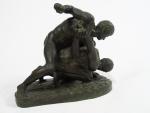 " Lutteurs antiques "
Groupe en bronze XIXème, à patine verte.
Fonte...