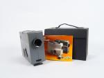 KODAK. Projecteur Retinamat Pocket modèle 610 avec cable, télécommande, notice,...