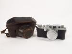 LEITZ. Leica III C, numéro 382955. Objectif Summitar 2/5 cm...
