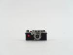 LEITZ. Leica III C, numéro 510565. Objectif Elmar 3,5/3,5 cm...