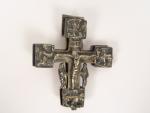 Reliquaire en argent en forme de croix. (accidents)
Dim. 7 x...