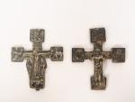 Reliquaire en argent en forme de croix. (accidents)
Dim. 7 x...