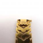Bracelet manchette articulé en or jaune. 
Poids. 23,92 g