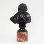 Alfredo PINA 
"Portrait de Victor Hugo"
Sculpture en bronze à patine...