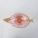 Coupe oblong en verre polychrome de Murano, à décor de...