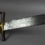 Rare sabre briquet modèle 1767 de grenadier, lame courbe plate...
