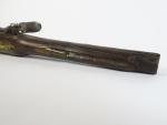 Grand pistolet d'arcon à silex premier tiers du XVIIIème. Arme...