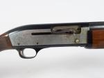 Fusil semi automatique calibre 12/76 modèle FRANCHI 520 Hunter, crosse...