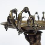 Coupe sur pied XIXème en bronze, à décor d'amours, de...