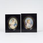 Deux différentes miniatures 1900 "Elégantes", signées.
Dim. : 8 x 6,5...