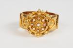 Bracelet transformable Napoléon III en or jaune, roses et perles,...