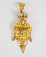 Pendentif porte-photo Napoléon III de style Louis XVI en or...