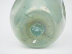 Vase XIXe de style antique en verre irisé.
H. : 26...