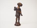 "Bacchus enfant"
Sujet en bronze à patine brune. 
H. 23 cm
(manque)