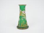 Vase 1900 en verre émaillé à décor polychrome de pavots...