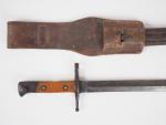 3.Baionnette réglementaire italienne pour fusil Carcano, modèle 1891. Fabrication Terni....