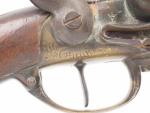 3. Pistolet à silex à coffre réglementaire francais modèle 1777...