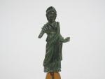 Statuette en bronze d'une femme ou déesse romaine (Fortuna ?)...