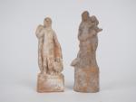 Deux figurines d'Aphrodite en terre cuite. Bassin Méditerranéen. Période hellénistique.
H....