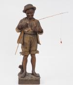 GOLDSCHEIDER
"Le pêcheur"
Sujet en stuc polychrome. 
Signé.
H. 58 cm
(restaurations ?)