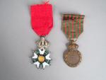 Etoile de chevalier de la Légion d'Honneur couronne mobile, aigles...