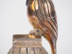 F.H DANVIN
" Oiseau perché "
Sujet en bronze argenté et marbre...