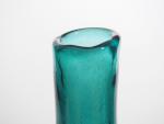 Grande bouteille XVIIIème en verre bleu de la Grésigne. 
H....
