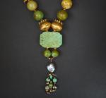 Superbe collier de créateur, à décor de turquoises, perle baroque...